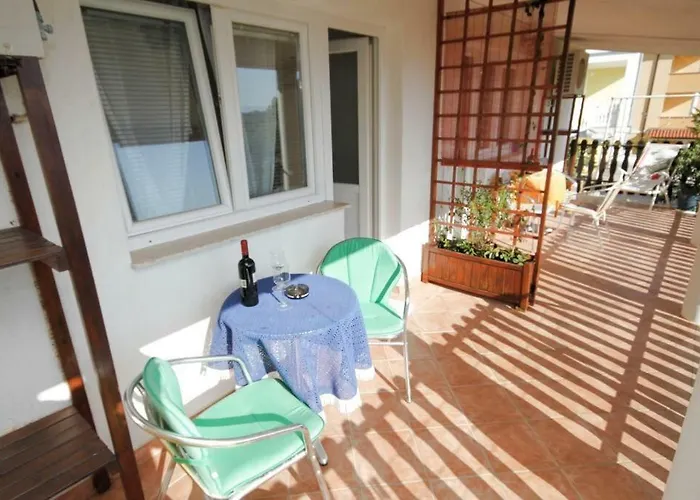 Appartement With A Parking Space Liznjan, Medulin - 7224